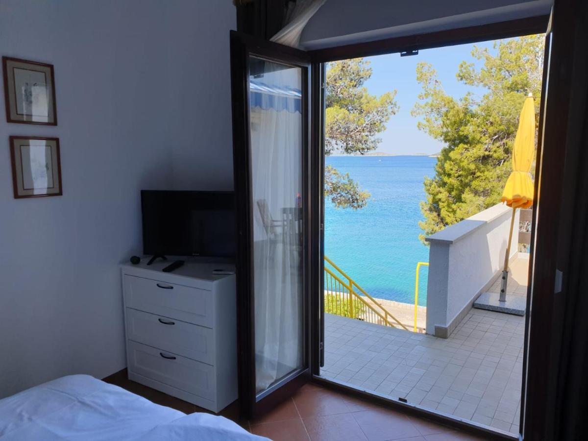 Apartman David ตรีบูนย์ ภายนอก รูปภาพ